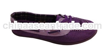 Boat shoes of ladies that outsole is pvc direct injection