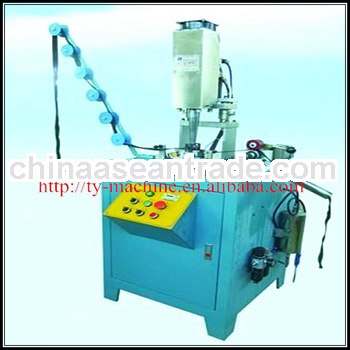 Bottom Stop for Zippers Machine