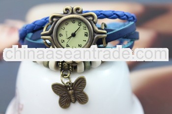 Bracelet Leaf Pendant Vintage Watch for women Leather Strap Analog Quartz watch