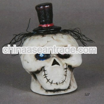 Ceramic creepy skull ornament for halloween decoration