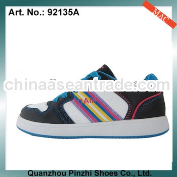 Children skateboard shoe with Comfortable materials 2013