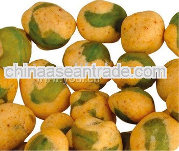 Chilli flavor coated green peas