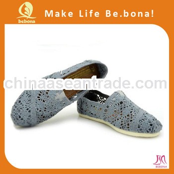 Chineses OEM flat ladies' shoes embroided shoes