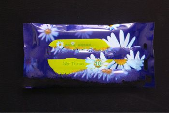 Comfortable Wet Wipes For Cleaning