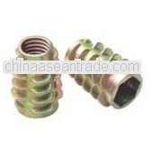 Connecting fittings with zinc alloy material