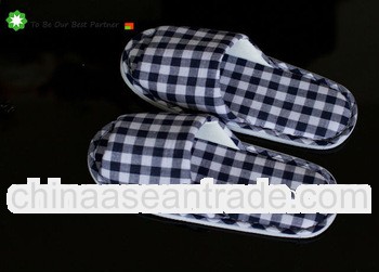 Cotton home slippers, supermarket cotton slippers