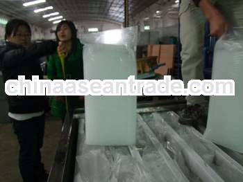 Delicate 2000kg/day bag ice machine manufacture