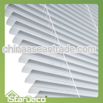Diverse window blinds,White window shutters