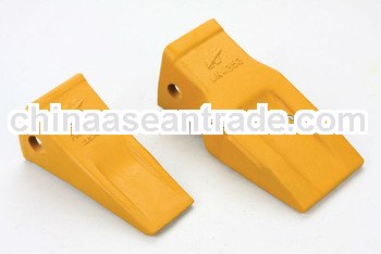 EXCAVATOR BUCKET TEETH & ADAPTORS