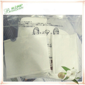 Facial square cosmetic cotton pads used to mask