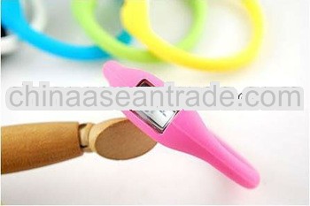Fashion ion silicone bracelet watch