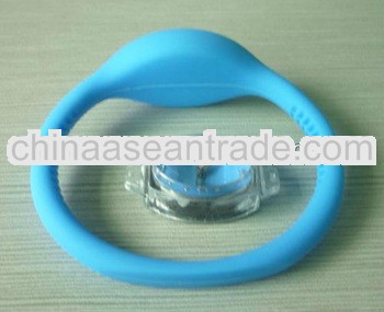 Fashion silicone logo watch