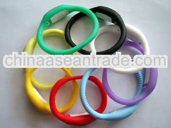 Fashion silicone one dollar watch