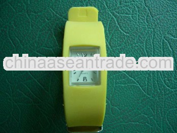 Fashion silicone watches for women