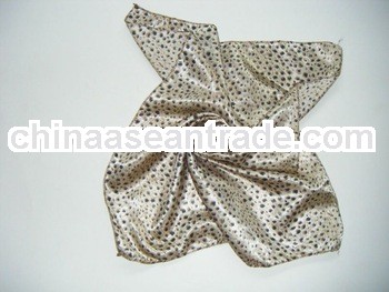 Fashion square silk scarf 90*90