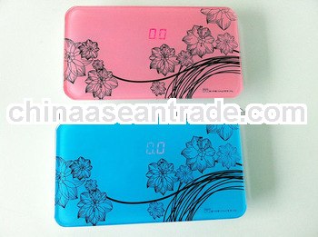 Handy personal weighing scale with pretty art design