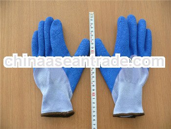 Heavy duty rubber gloves