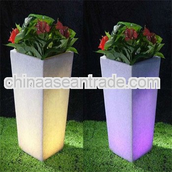 Illuminated LED Planter