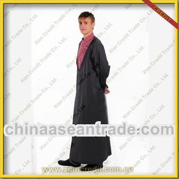 Islamic thobe for men popular in England