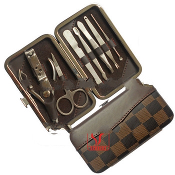 LV 9pcs leather bag,nail clamp,scissor,manicure set