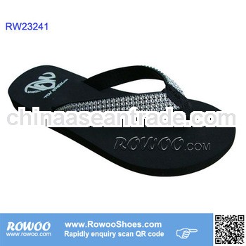 Ladies fashion slippers with diamont