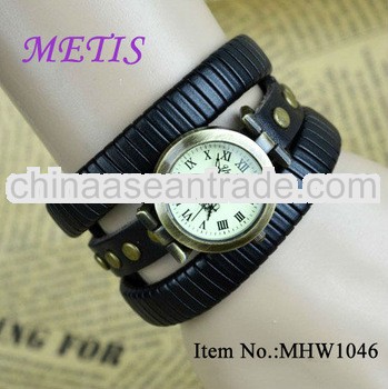 Luxury Jewelry Watch wholesale fashin women cow leather wrap rivets watches ladies wrist watch