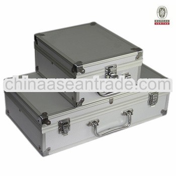 MLDGJ42 Practical aluminum tool case with foam insert