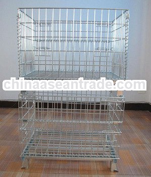 Material handling wire mesh container