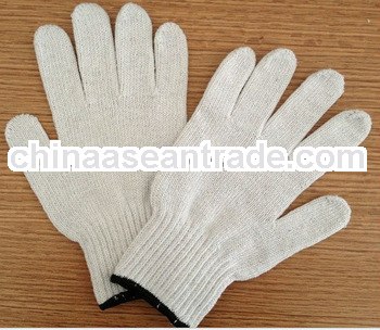One thread cotton knitted low weight protective gloves