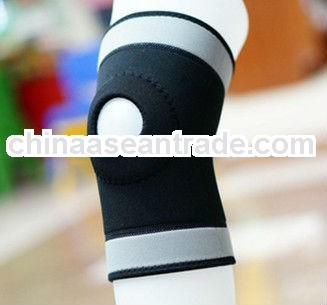 Opening Neoprene knee guard