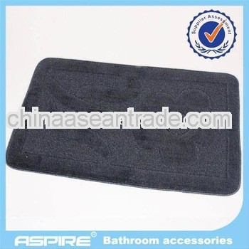 PP heavy bath mat in home