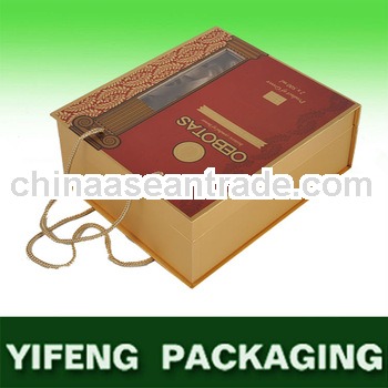 Pink Custom Suitcase Sahpe Cardboard Gift Box with handle and compartment