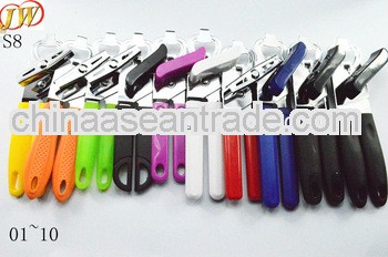Plastic handles can opener/kitchen tool