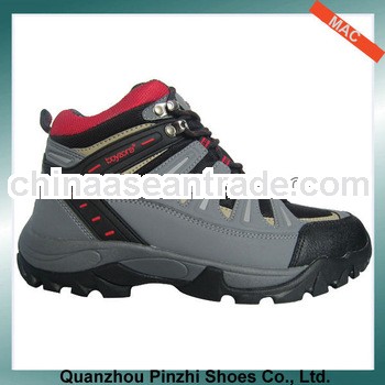 Power mid-cut hiking shoes outdoor