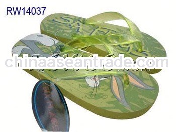 Pretty nude children beach slipper 2013