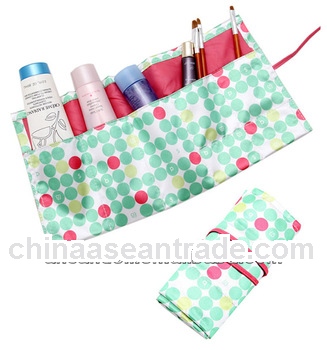 Promotional Cheap cute teens drawstring folding travel toiletry bag supplier from china