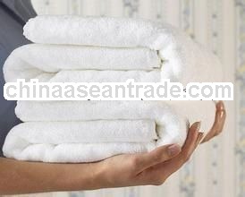 Promotional fashion design yellow hand towels