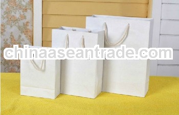 Pure color paper gift bag accept customized with wholesale price