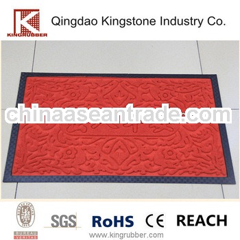 Rubber Carpet Use In The Room