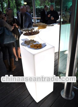 SNACK BAR / bar & bistro table