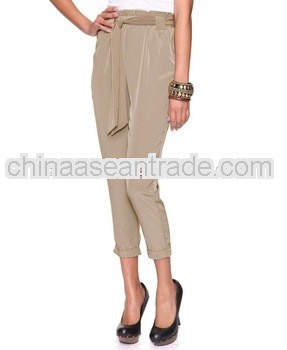 Satinette Paperbag Capri Pants HFP0001