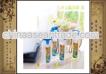 Seal round clamshell mug