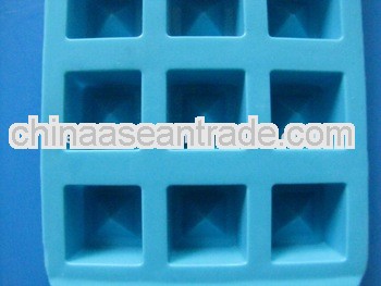 Silicone cake mould