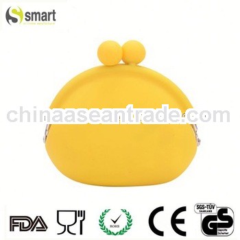 Silicone cosmetic bag silicone makeup bag silicone purse with chain