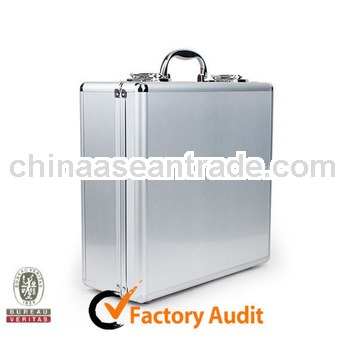 Silver Square Aluminum Alloy Case MLD-AC1402