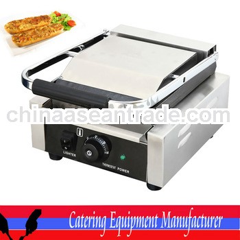 Single contact grill with flat base & ribbed top