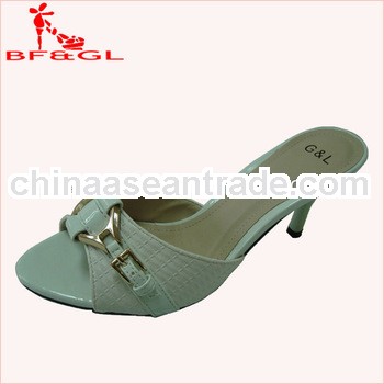 Slides Malaysia Ladies Elegant Metal Vamp Sandals