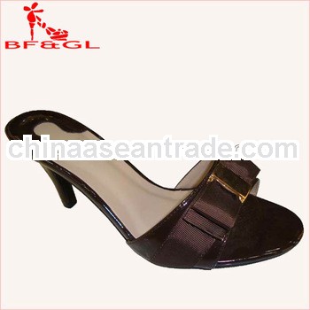 Slip-on Low Price Women Shoes