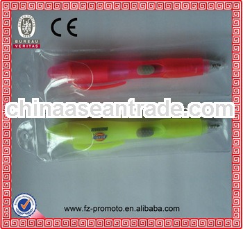 Smoothly writing cheap promotional plastic pens