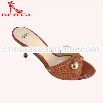 Stable Women Slide Stylish Sandals Mumbai